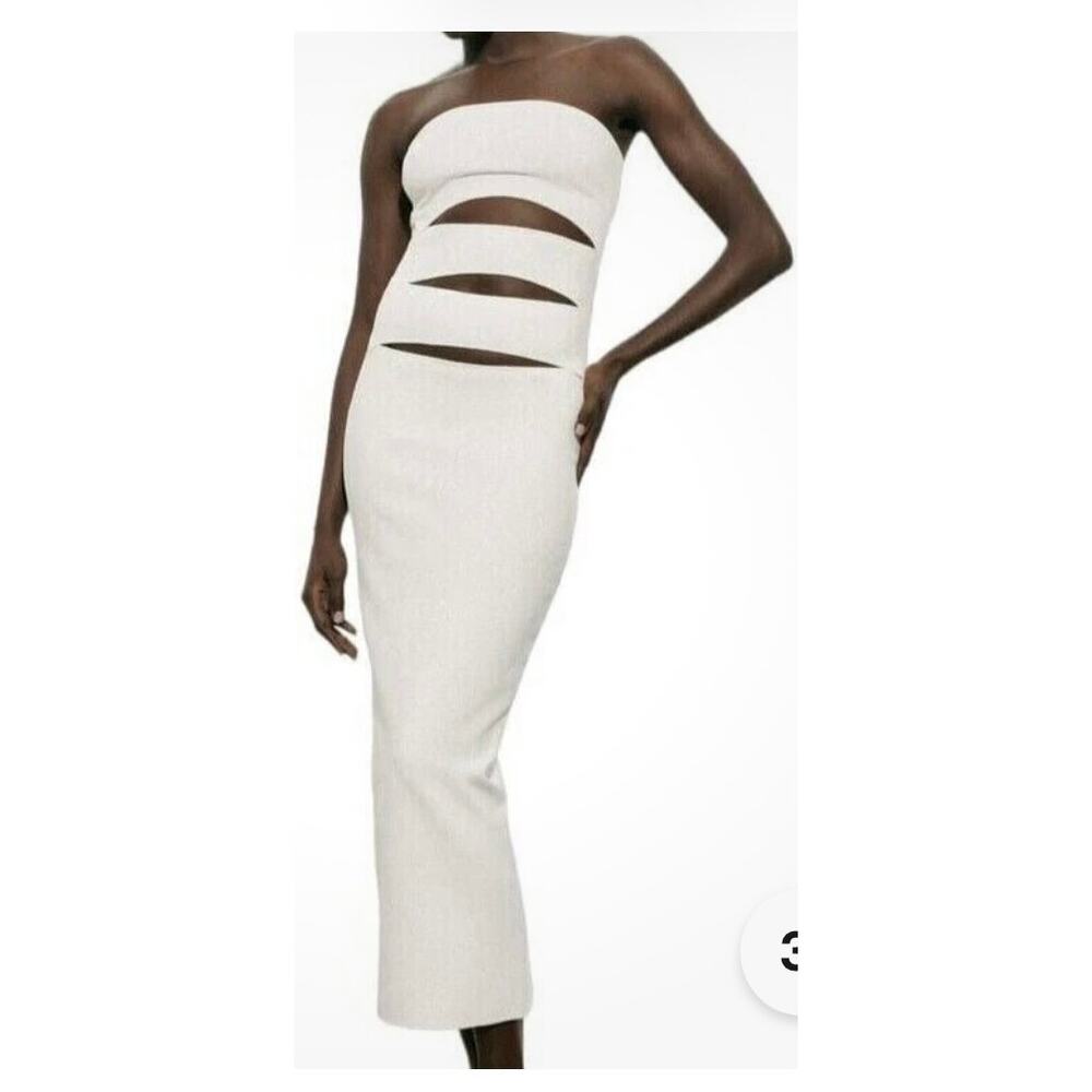 ZARA LONG DRESS WITH CUT OUT DETAIL WHITE SIZE Medium $130